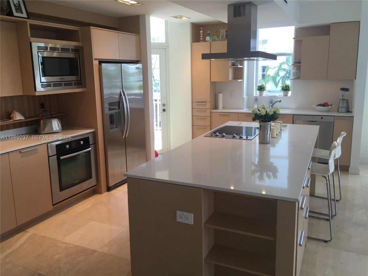 1 Century Ln , Unit 301, Miami Beach, FL 33139 Photo