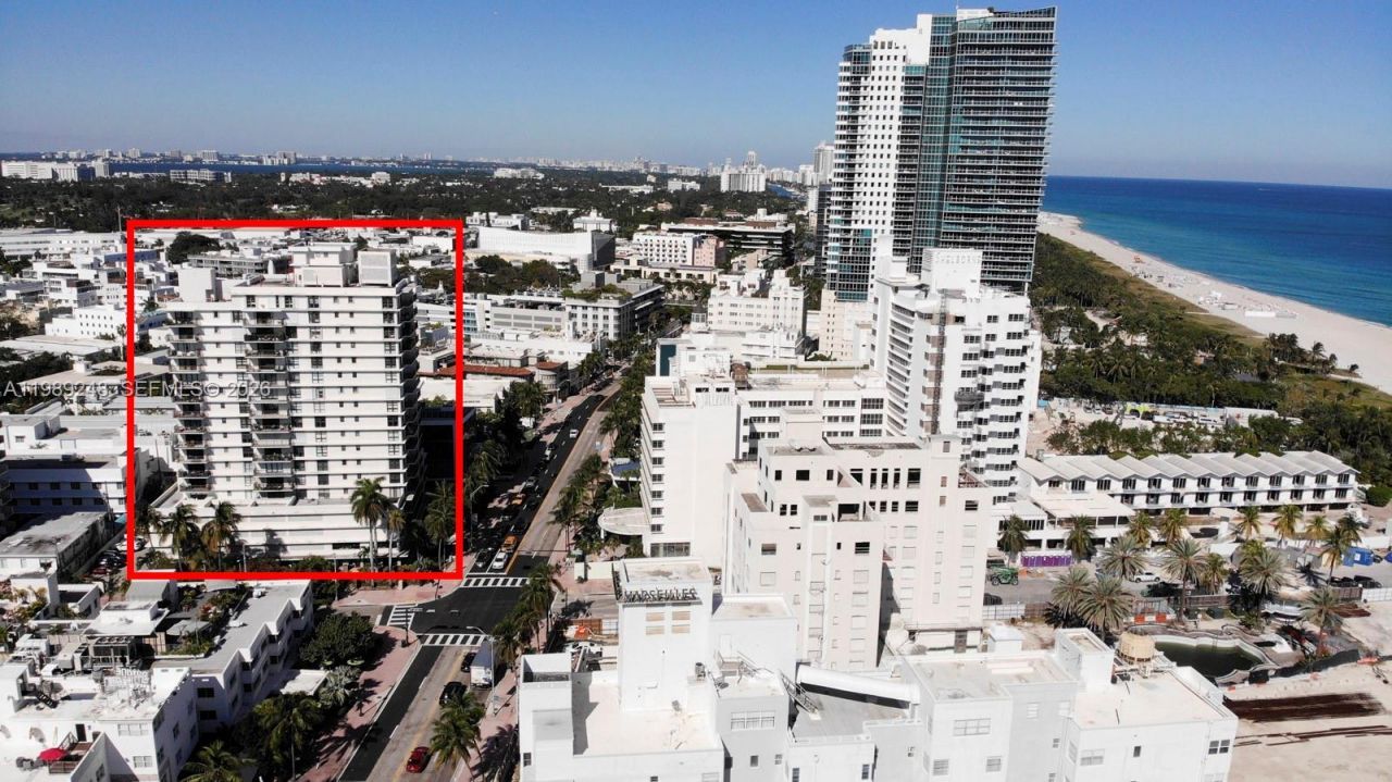 1800 Collins Ave , Unit 9E, Miami Beach, FL 33139 Photo