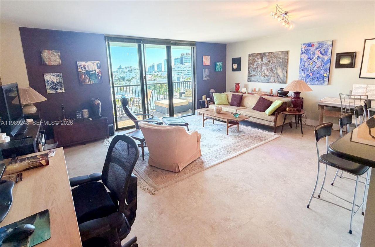 1800 Collins Ave , Unit 9E, Miami Beach, FL 33139 Photo