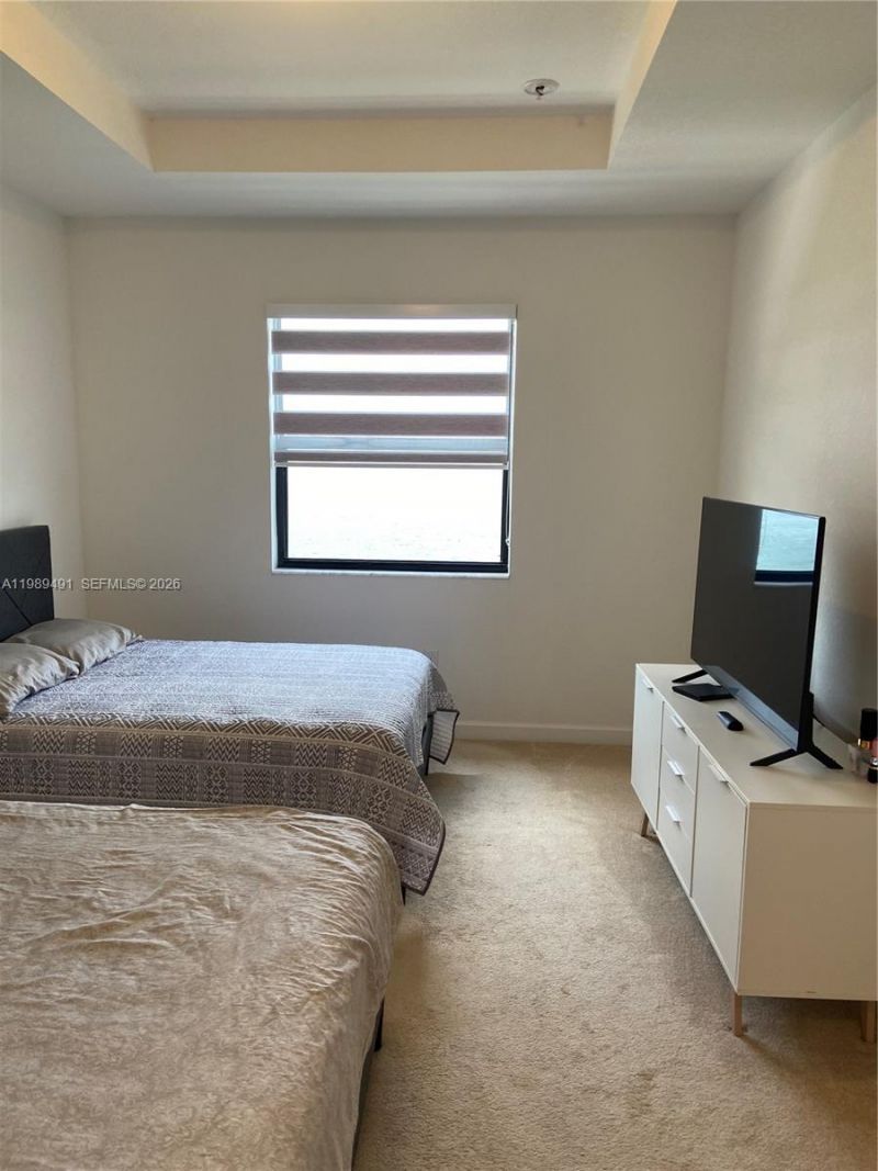 20548 NE 5th Pl, Miami, FL 33179 Photo