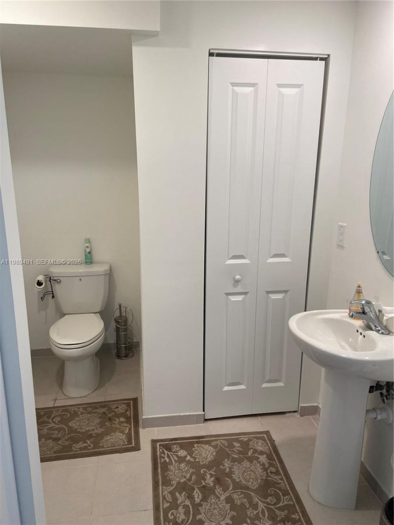 20548 NE 5th Pl, Miami, FL 33179 Photo