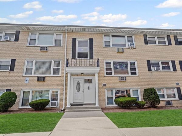 4931 N East River Road , Unit 2A, Norridge, IL 60706