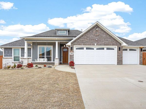 1908 Shelby Street, Pea Ridge, AR 72751