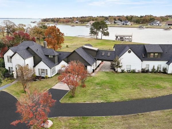 123 SE County Road 3147, Corsicana, TX 75109