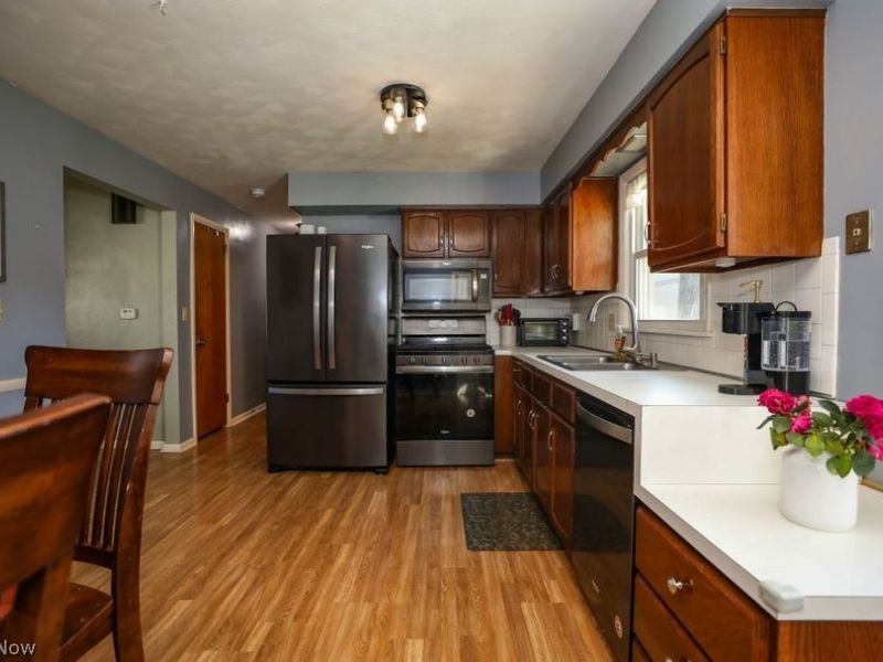 17997 Hillcrest Drive, Lake Milton, OH 44429 Photo 20