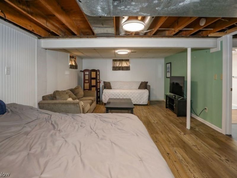 17997 Hillcrest Drive, Lake Milton, OH 44429 Photo 32