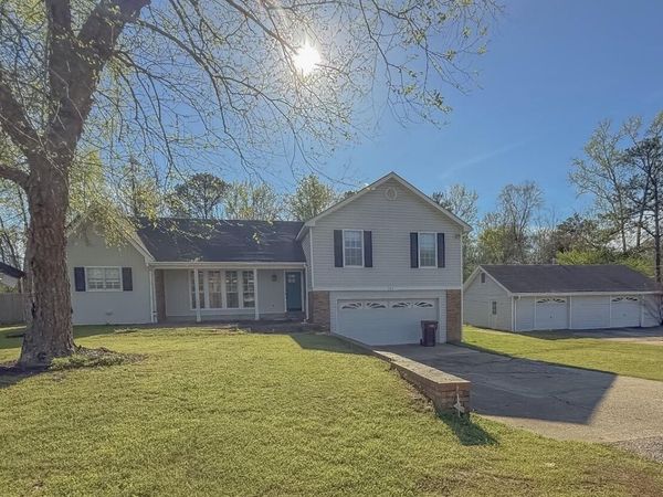 385 Ginger, Columbus, MS 39702