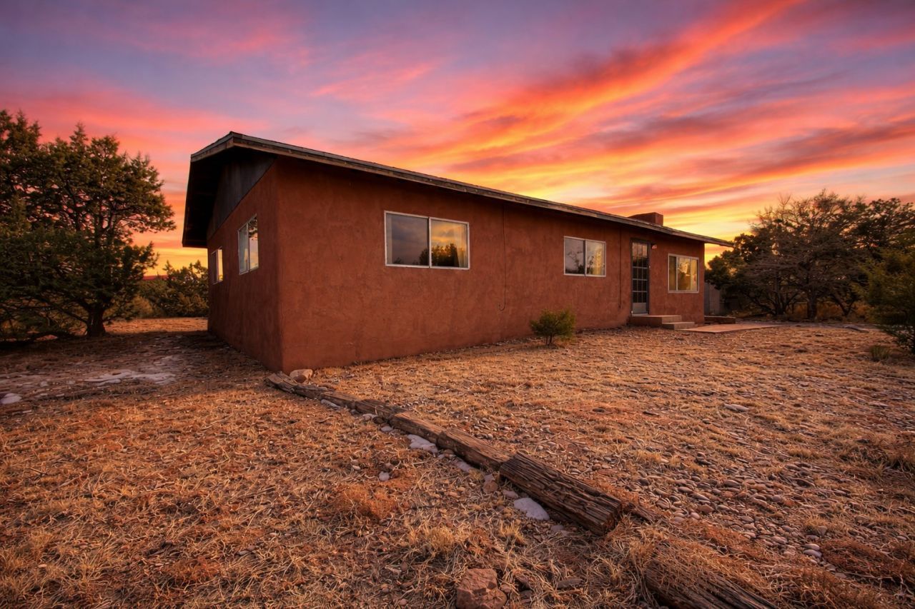 2937 Calle Vera Cruz , Santa Fe, NM 87507 Main Photo