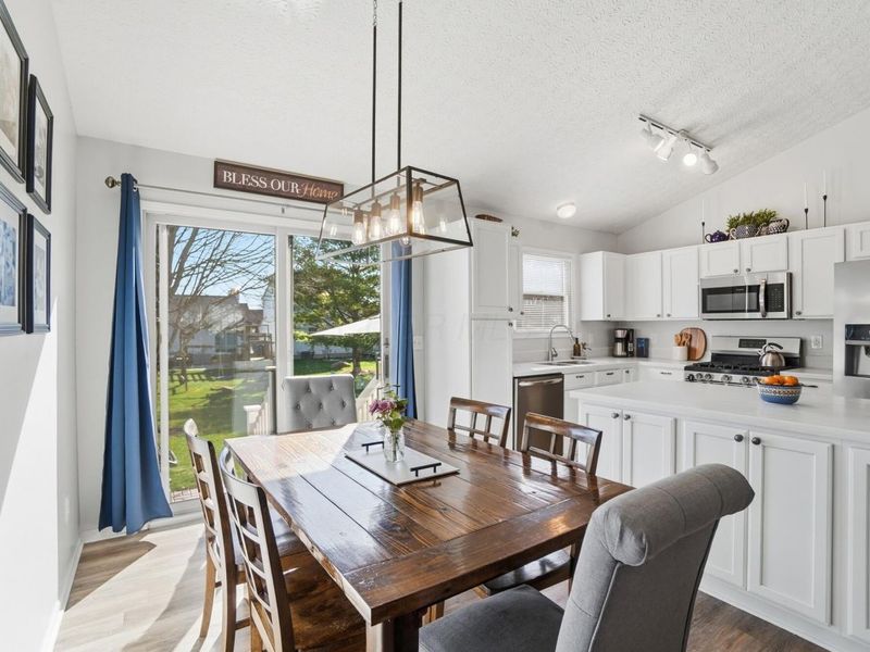 2252 Yagger Bay Drive, Hilliard, OH 43026 Photo 12