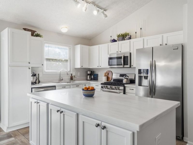 2252 Yagger Bay Drive, Hilliard, OH 43026 Photo 14