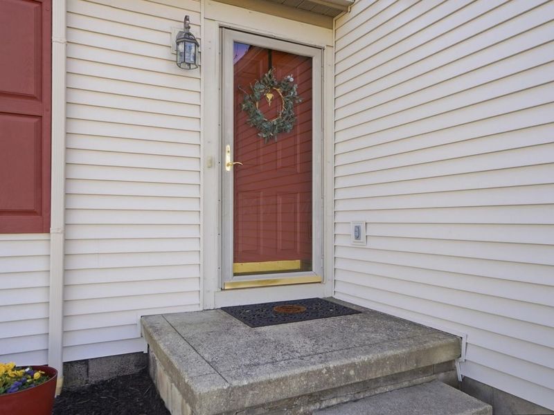 2252 Yagger Bay Drive, Hilliard, OH 43026 Photo 4