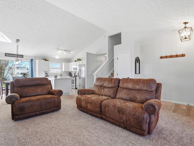 2252 Yagger Bay Drive, Hilliard, OH 43026 Photo 8