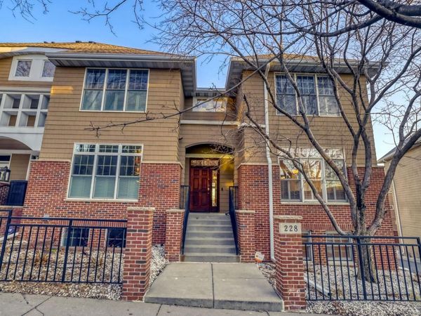 228 Ridgewood Avenue, Minneapolis, MN 55403