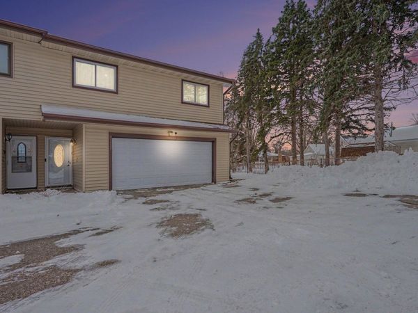 11137 Trail West Road, Bloomington, MN 55437