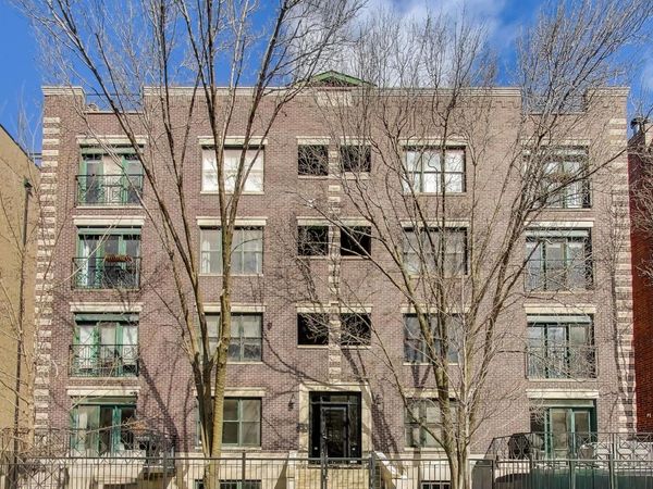 714 W Melrose Street, Unit 2E, Chicago, IL 60657