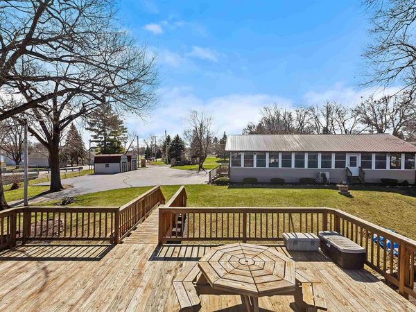 3981 E Parses Road, Monticello, IN 47960
