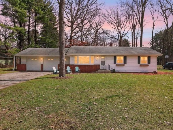 56180 Harman Drive, Mishawaka, IN 46545