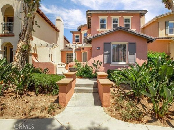 16 Ellistone, Unit 43, Irvine, CA 92602