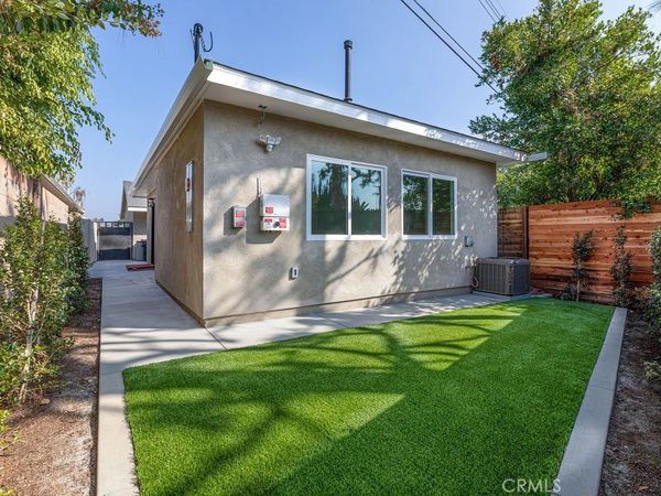 522 N Maplewood Street, Orange, CA 92867