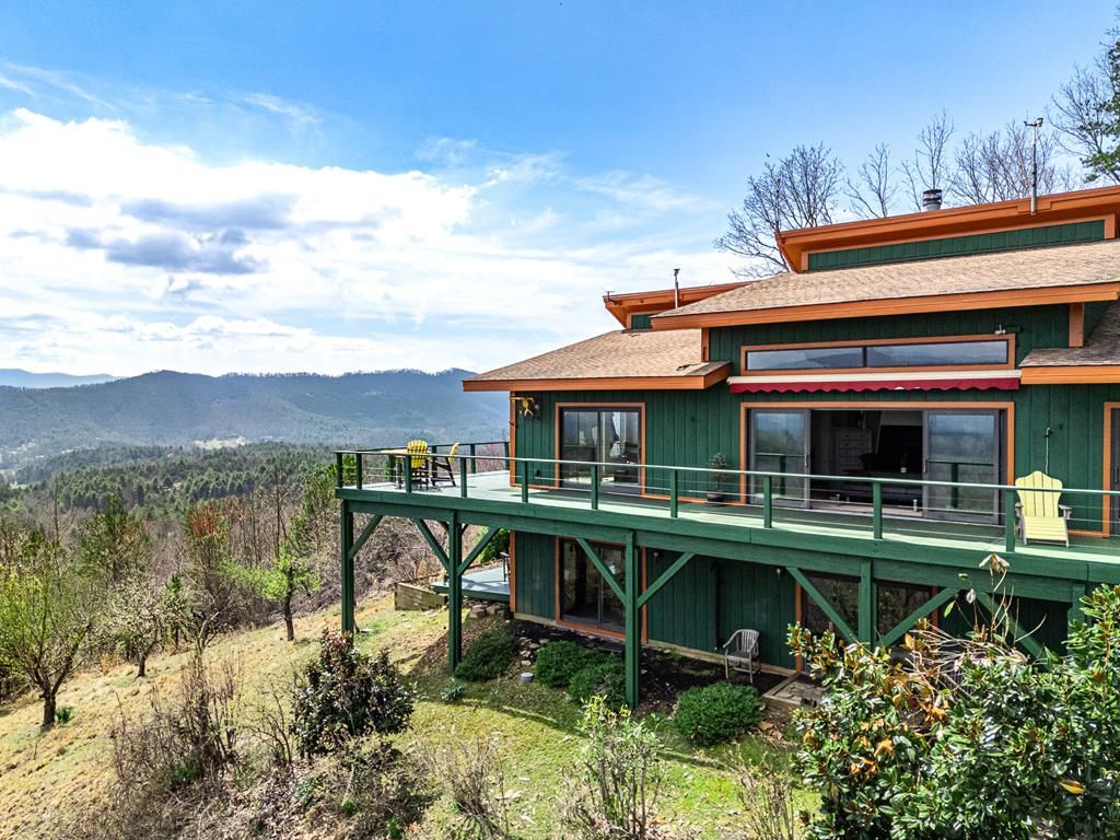 615 Sheep Knob, Brasstown, NC 28902 Main Photo