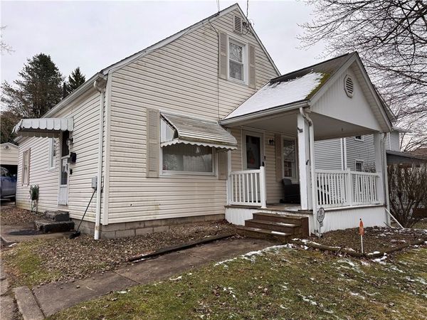 354 Euclid Ave , Sharon, PA 16146