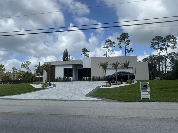 17107 W Sycamore Drive W, The Acreage, FL 33470