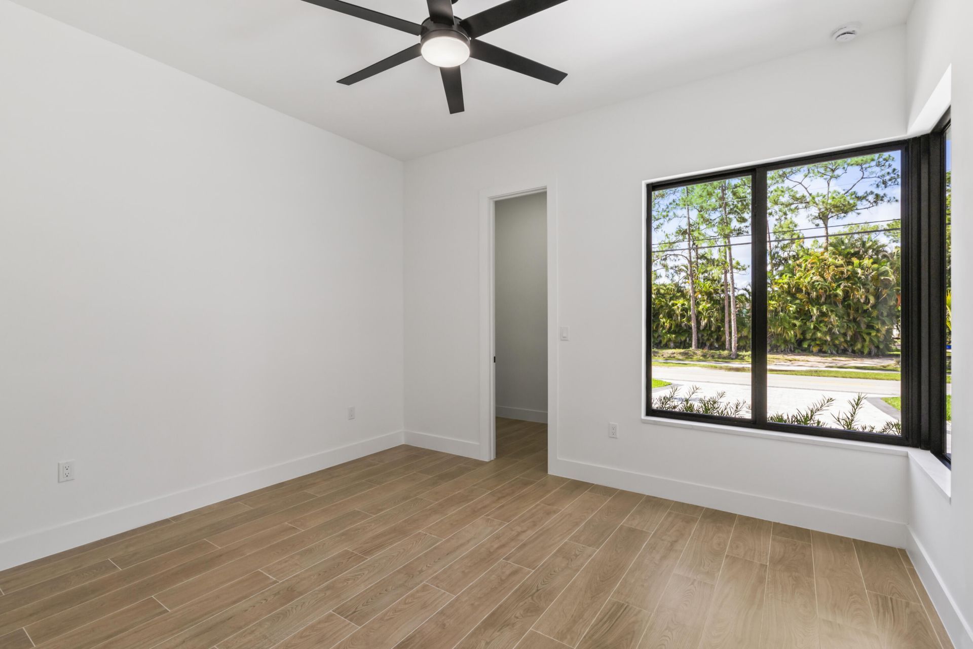 17107 W Sycamore Drive W, The Acreage, FL 33470 Photo