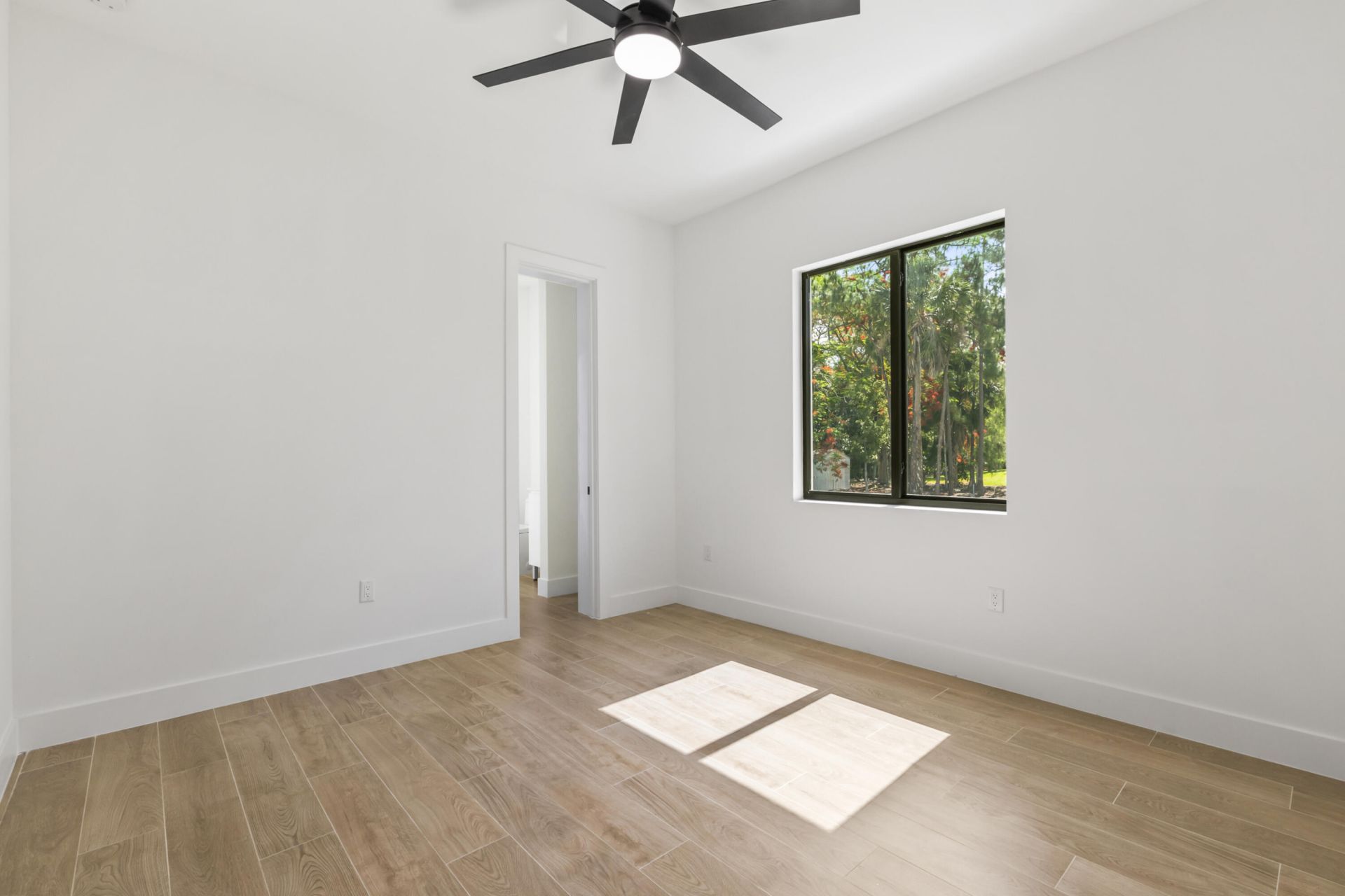 17107 W Sycamore Drive W, The Acreage, FL 33470 Photo