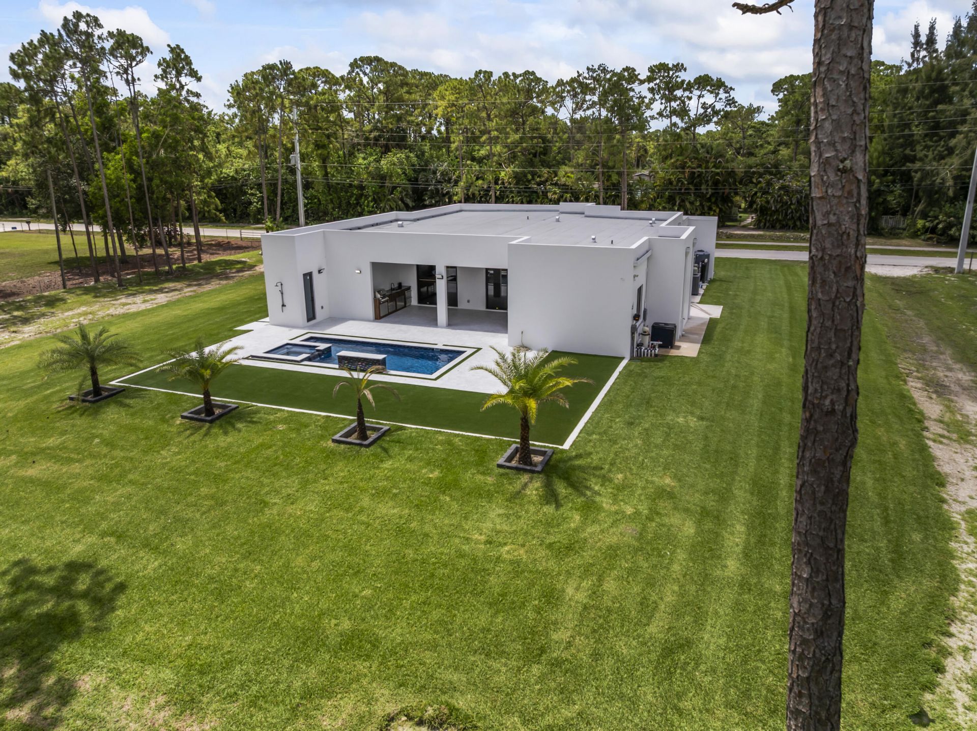 17107 W Sycamore Drive W, The Acreage, FL 33470 Photo