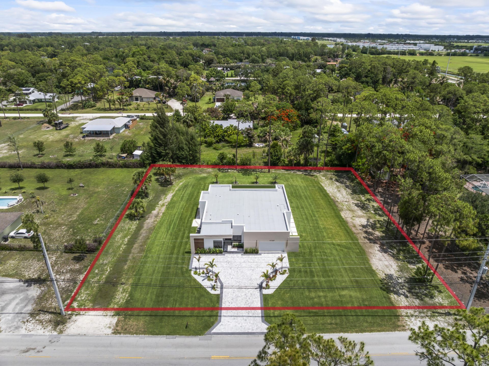 17107 W Sycamore Drive W, The Acreage, FL 33470 Photo