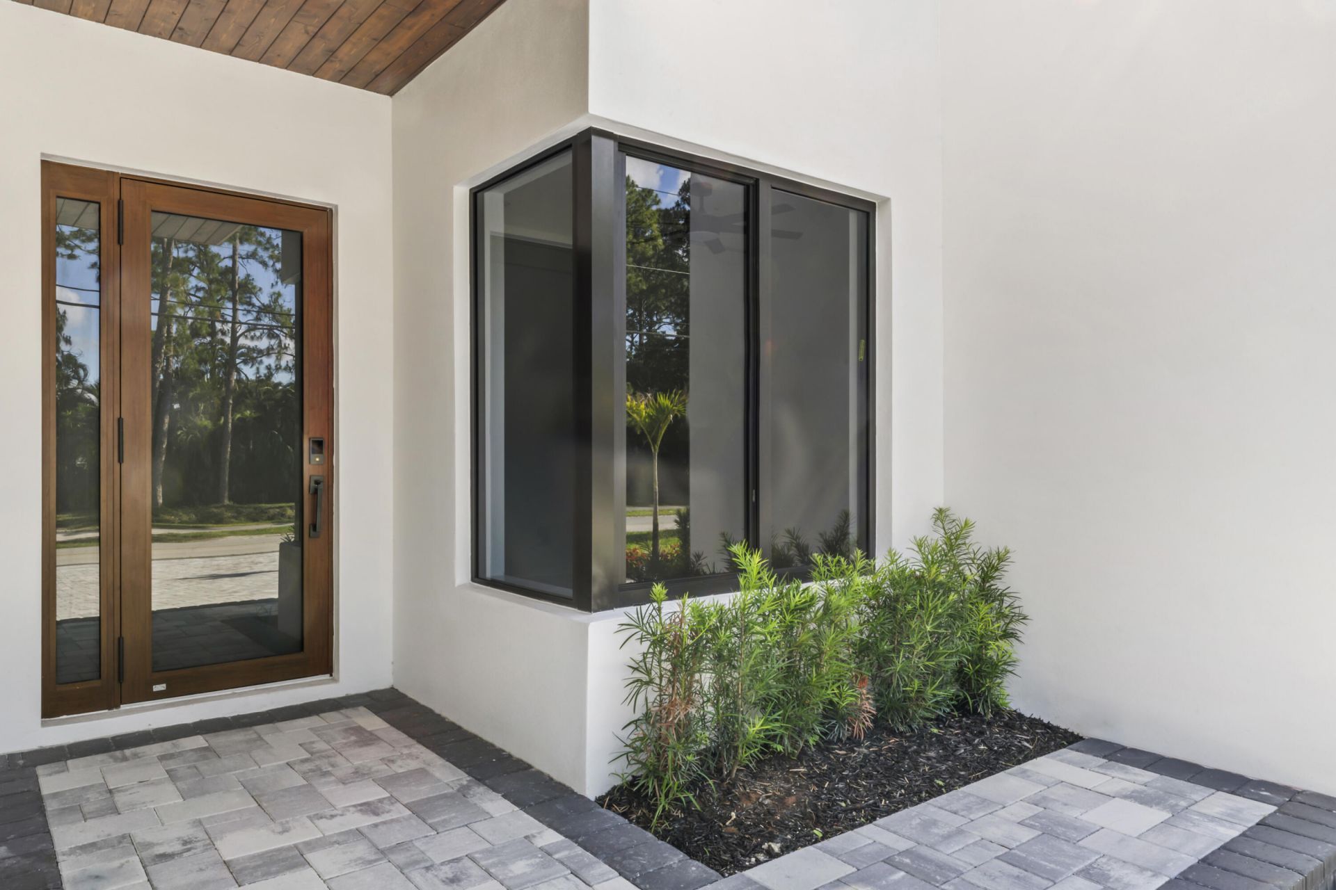 17107 W Sycamore Drive W, The Acreage, FL 33470 Photo