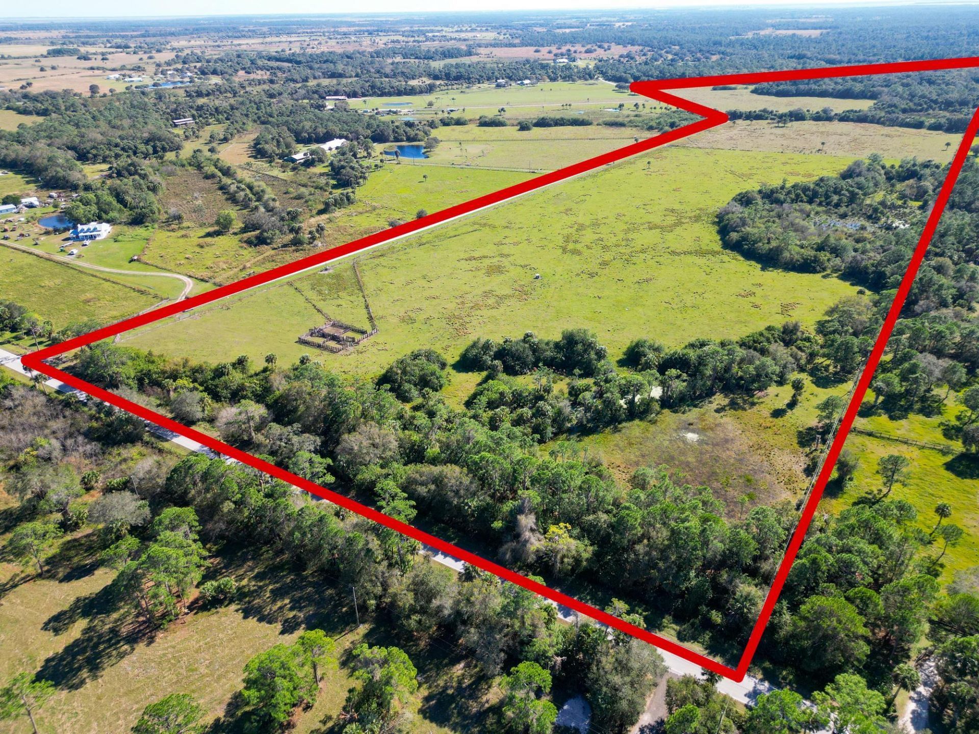 3702 SW Wild Turkey Lane, Okeechobee, FL 34974 Photo