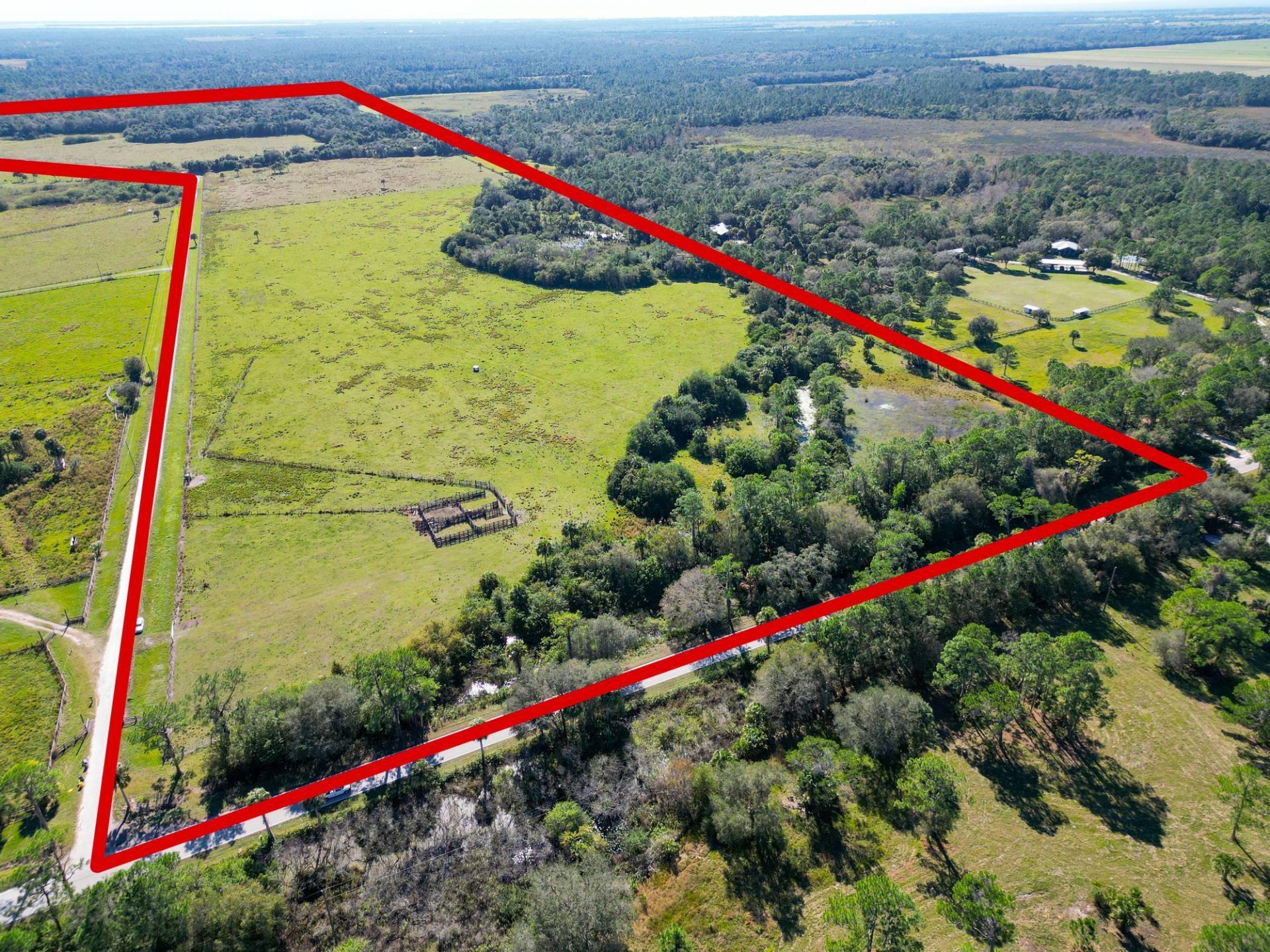 3702 SW Wild Turkey Lane, Okeechobee, FL 34974 Photo