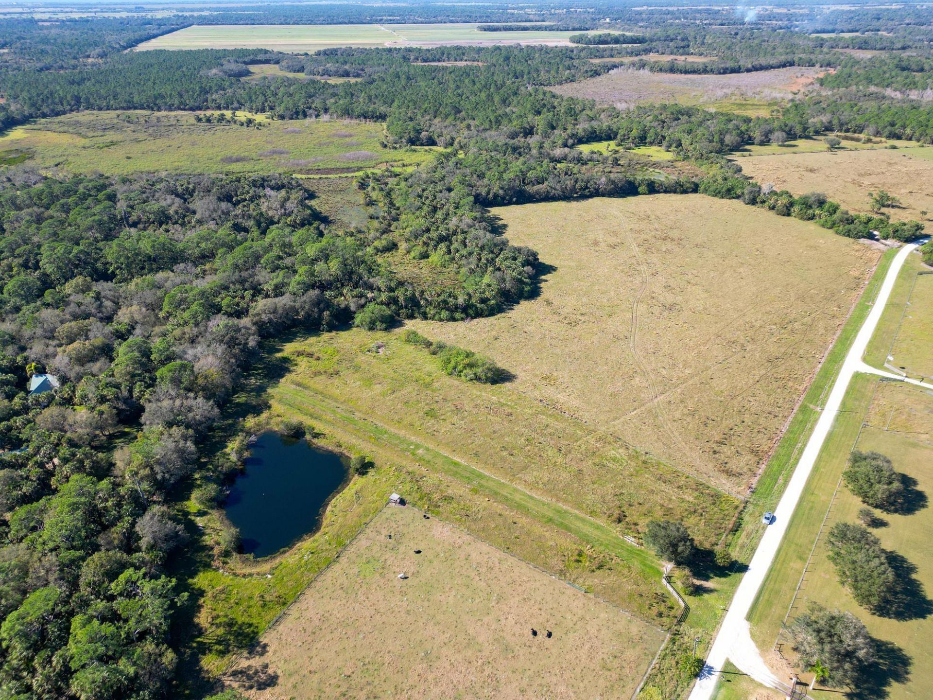 3702 SW Wild Turkey Lane, Okeechobee, FL 34974 Photo