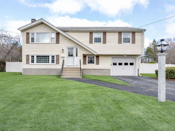 134 Curtis Ave, Stoughton, MA 02072