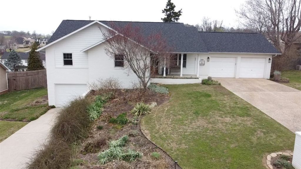 203 Pebble Beach Drive, Harrison, AR 72601 Main Photo