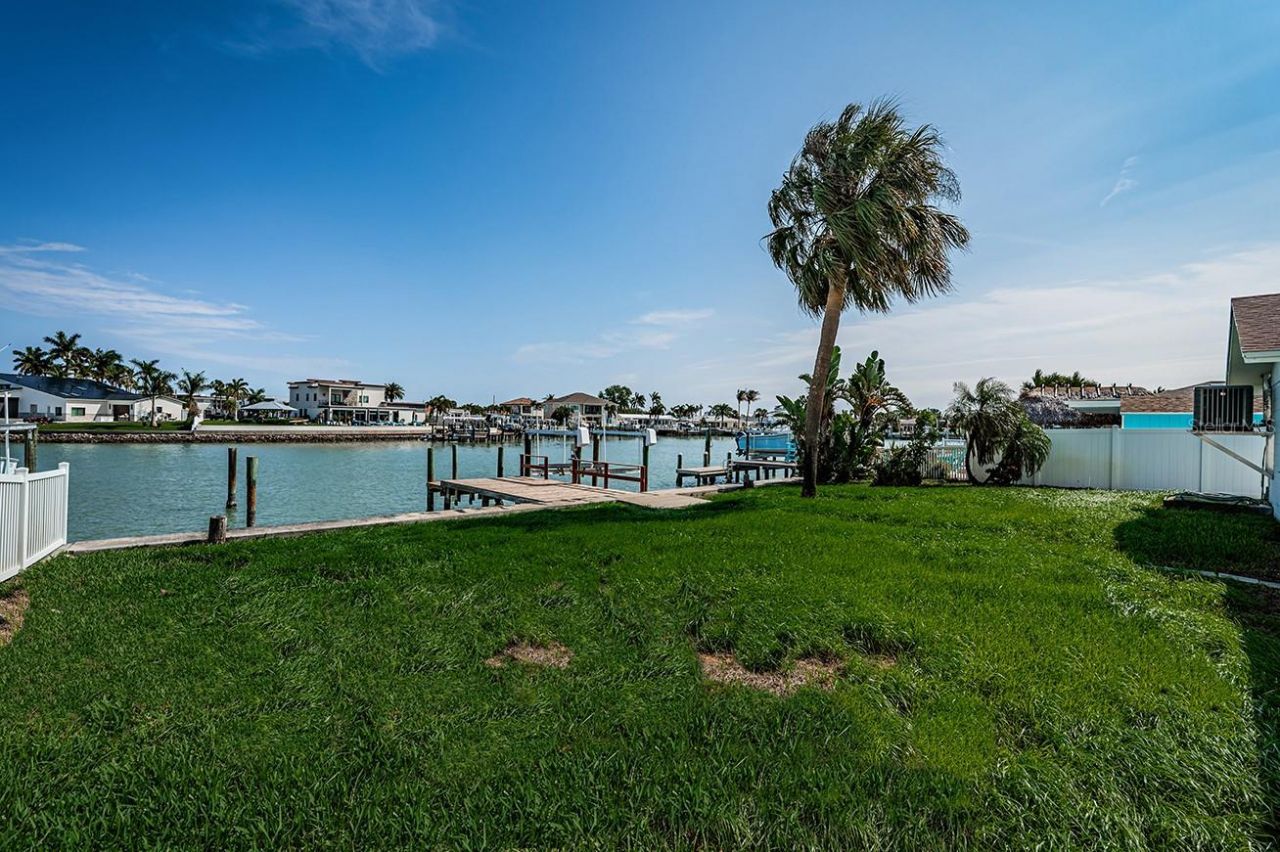 7927 11th Avenue S, Saint Petersburg, FL 33707 Photo