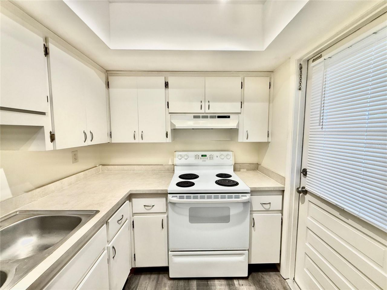 2217 Hopkins Drive W, Bradenton, FL 34207 Photo