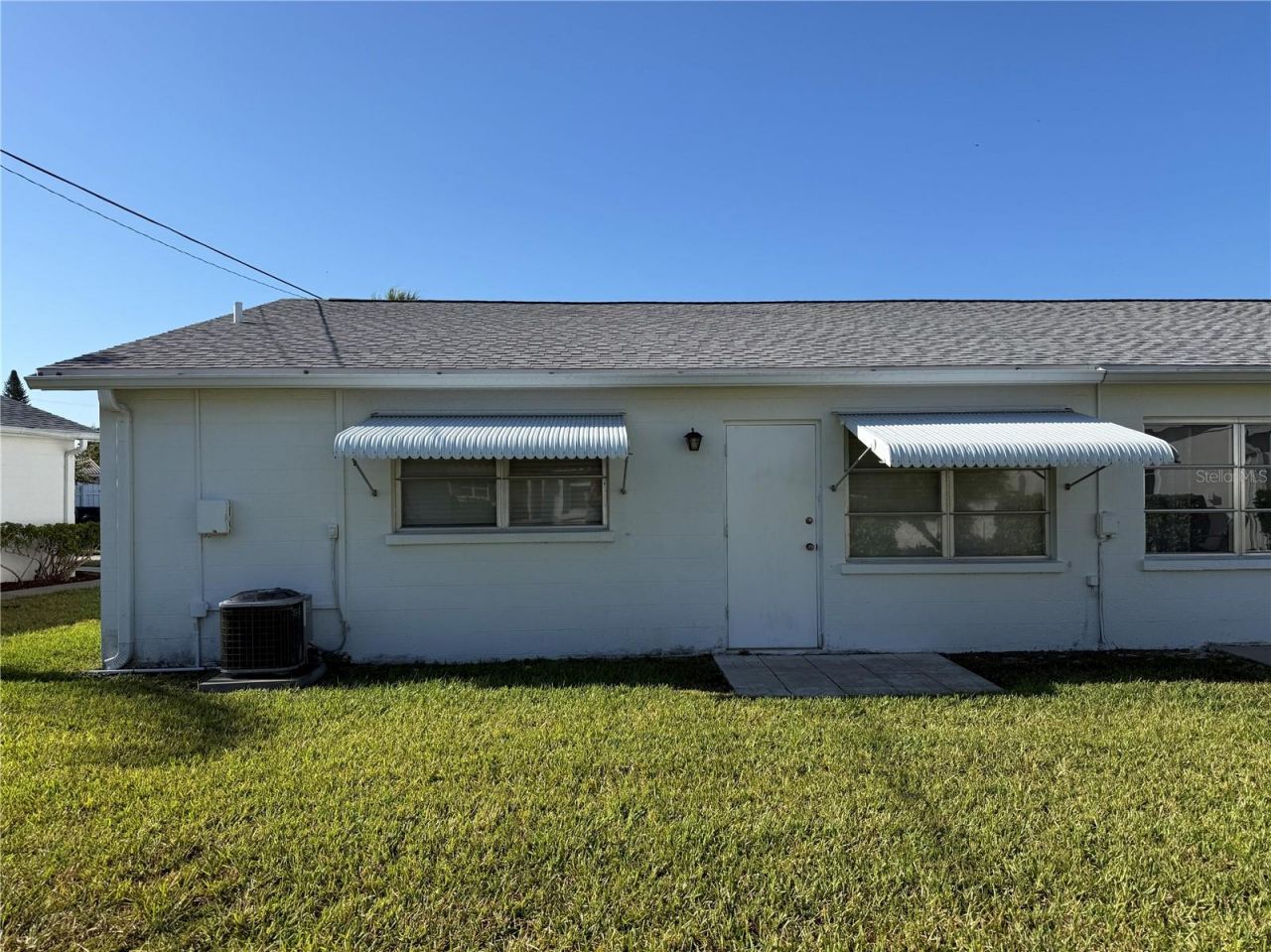2217 Hopkins Drive W, Bradenton, FL 34207 Photo