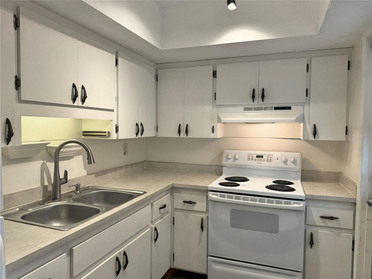 2217 Hopkins Drive W, Bradenton, FL 34207 Photo