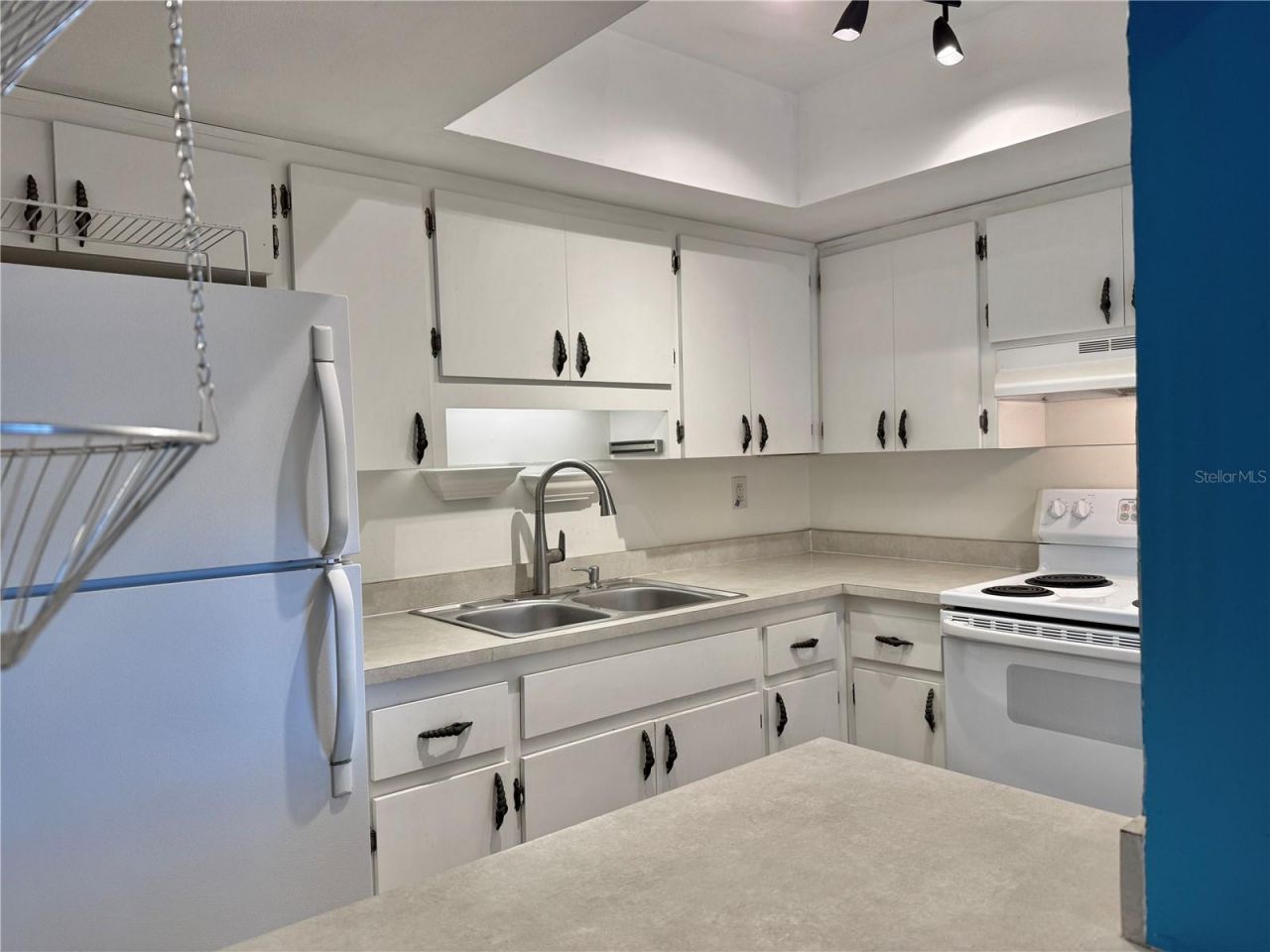 2217 Hopkins Drive W, Bradenton, FL 34207 Photo