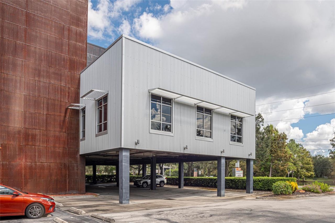 429 S Keller Road, Orlando, FL 32810 Photo