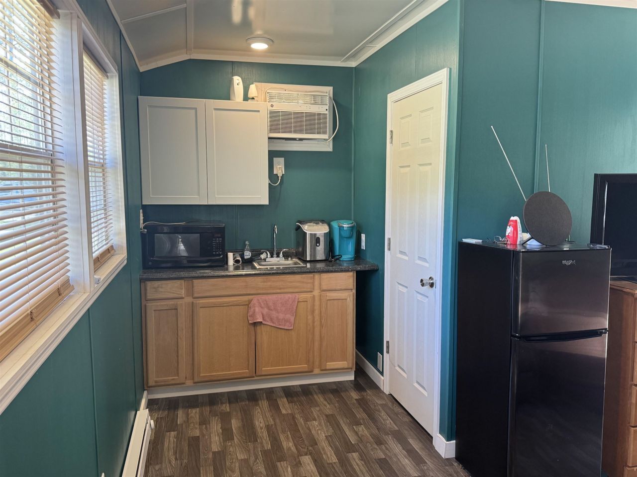 2625 Allen Dew Rd. Photo 10