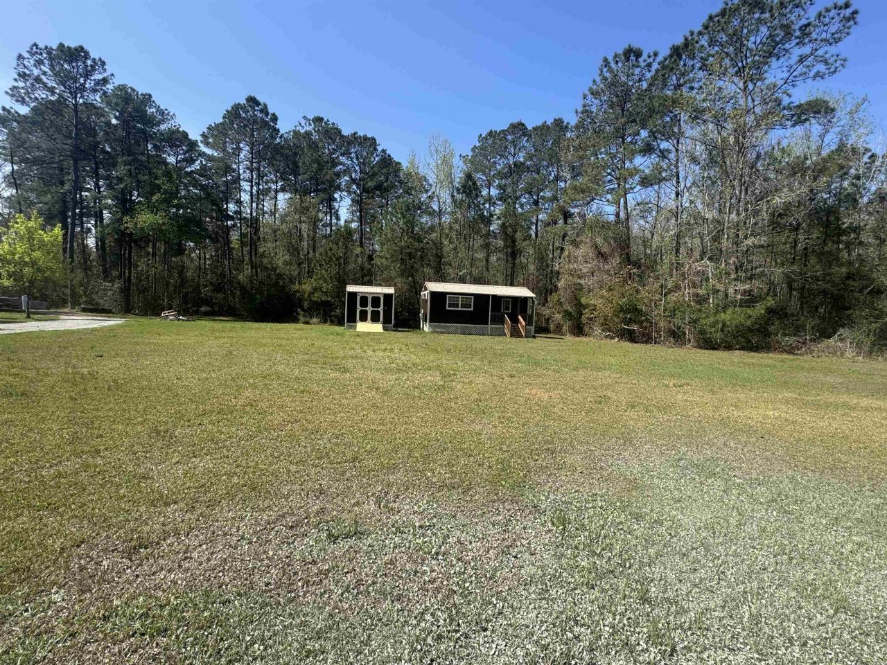 2625 Allen Dew Rd. Photo 4