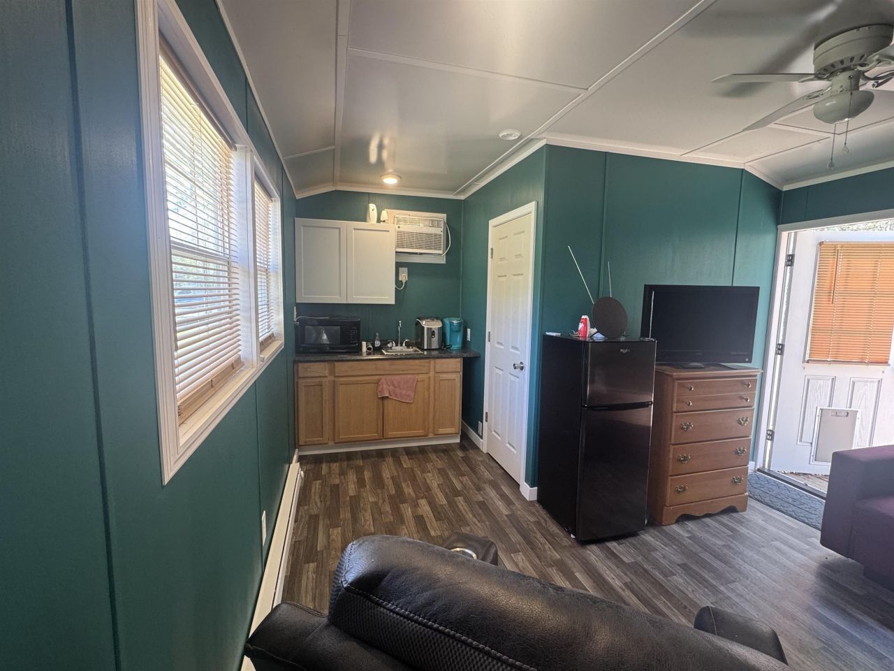 2625 Allen Dew Rd. Photo 9