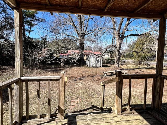 615 Palm St. Photo 22