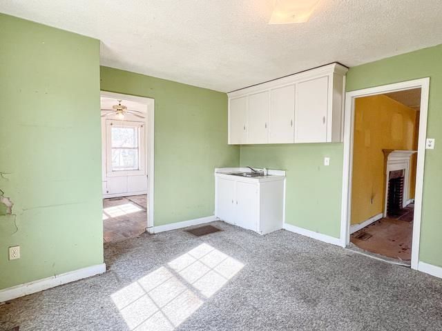 615 Palm St. Photo 6