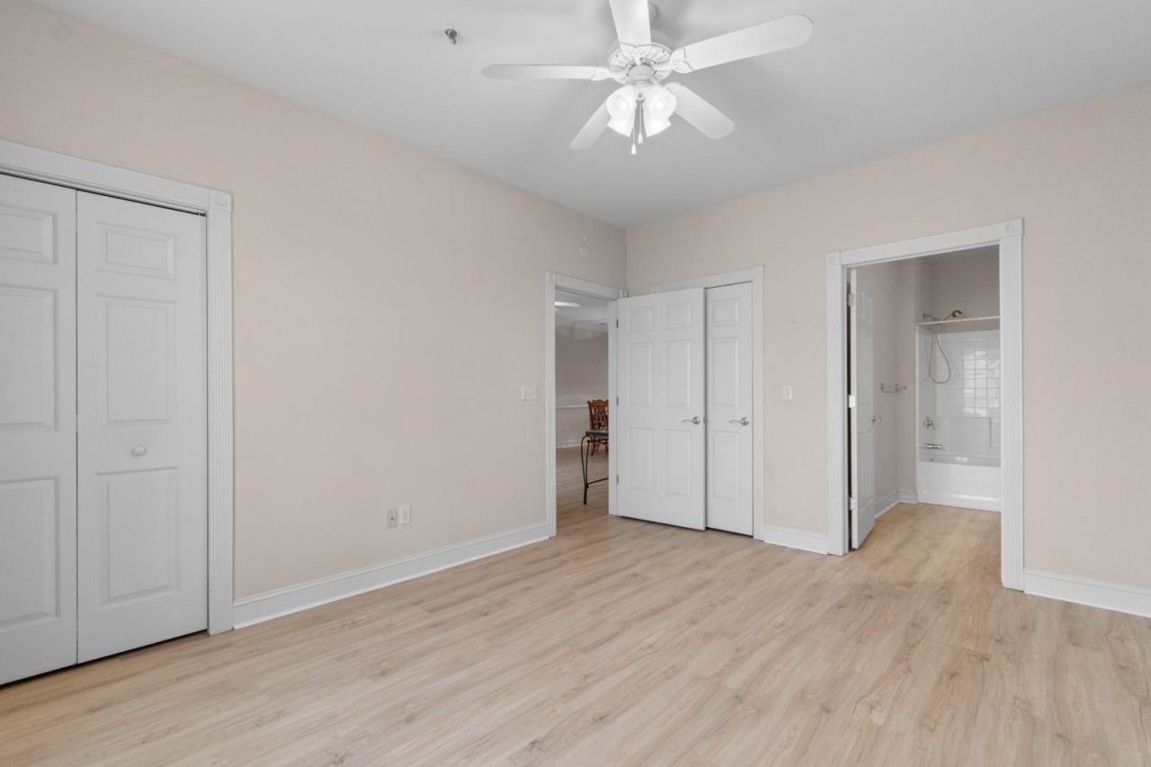 4895 Luster Leaf Circle Photo 17