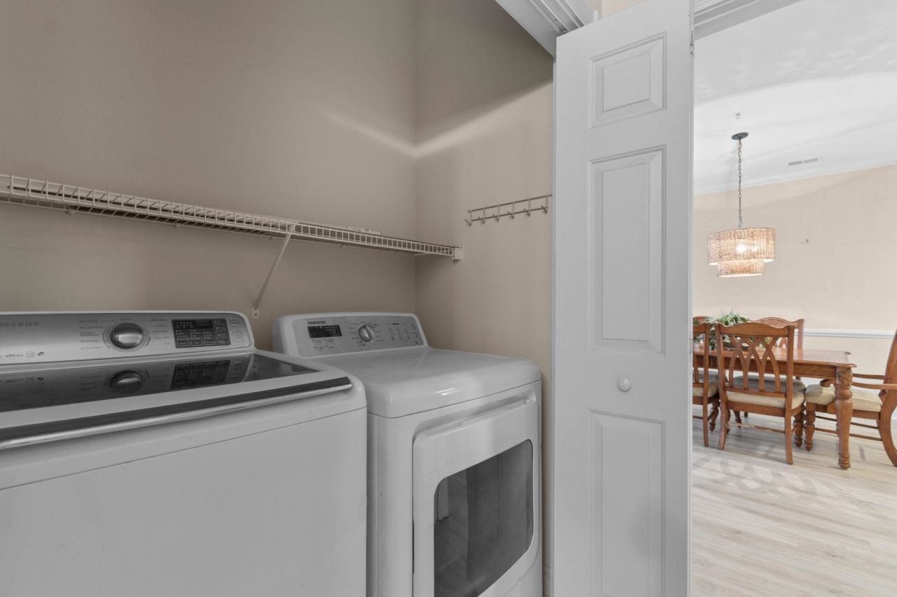 4895 Luster Leaf Circle  Photo 22