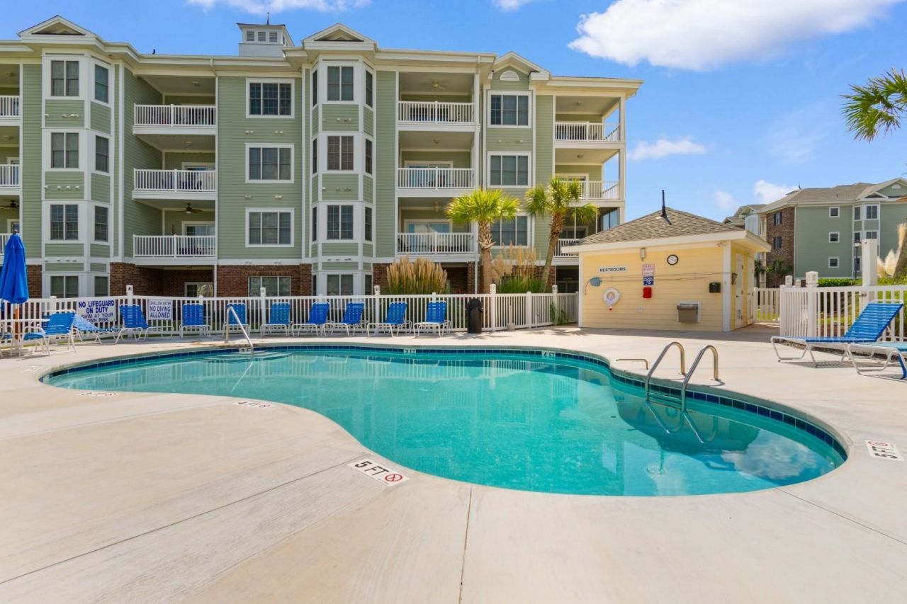 4895 Luster Leaf Circle  Photo 35